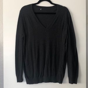 Heather grey lightweight Banana Republic sweater